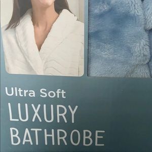 Wayland square ultra luxury bathrobe